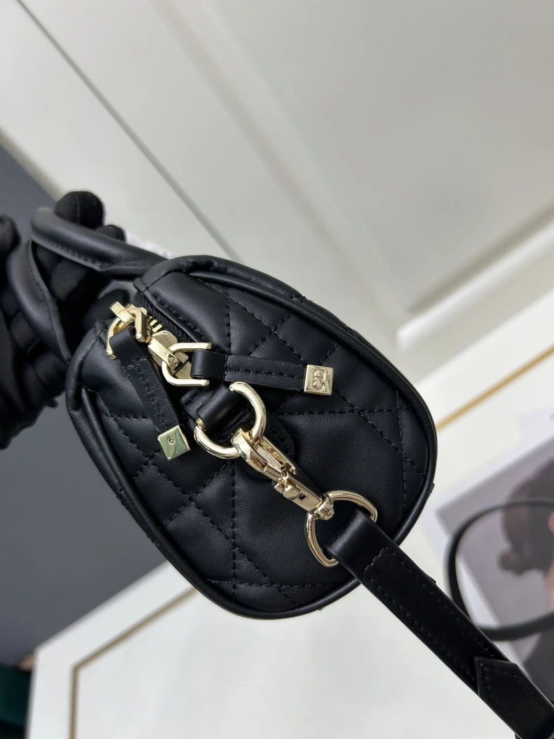 Dxxr Top Handle Bags ModernLook 61524