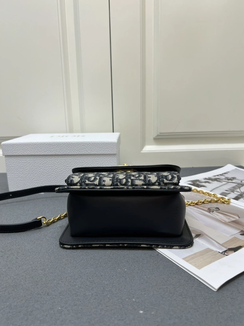 Soft Dxxr Satchel bags 61677