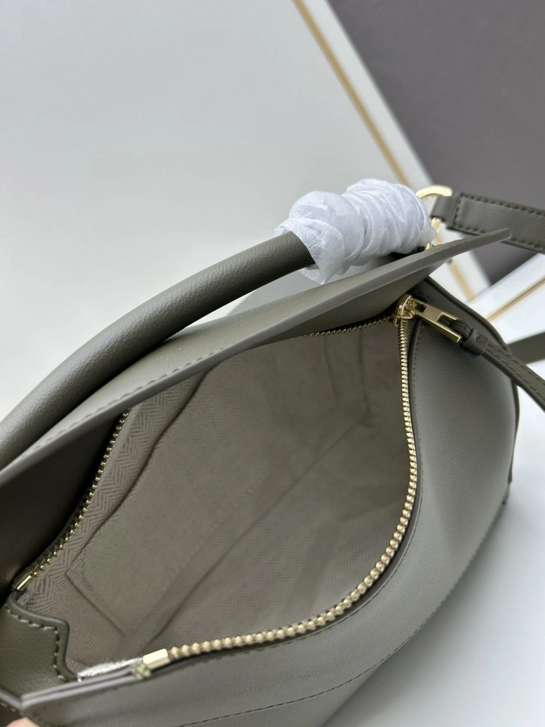 HighQuality Lxxwe Handle Bags 77828