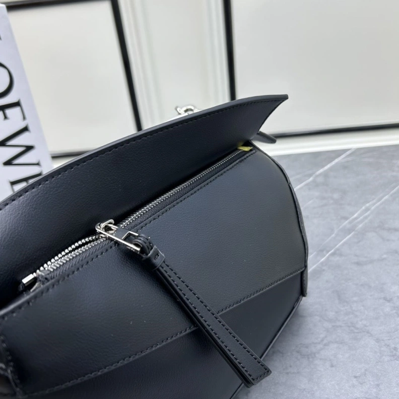 Lxxwe Handle Bags EyeCatching 77836