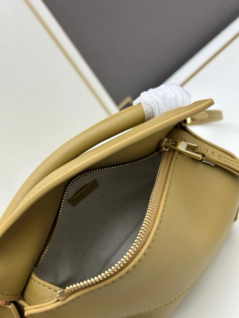 WellDesigned Lxxwe Handle Bags 77795