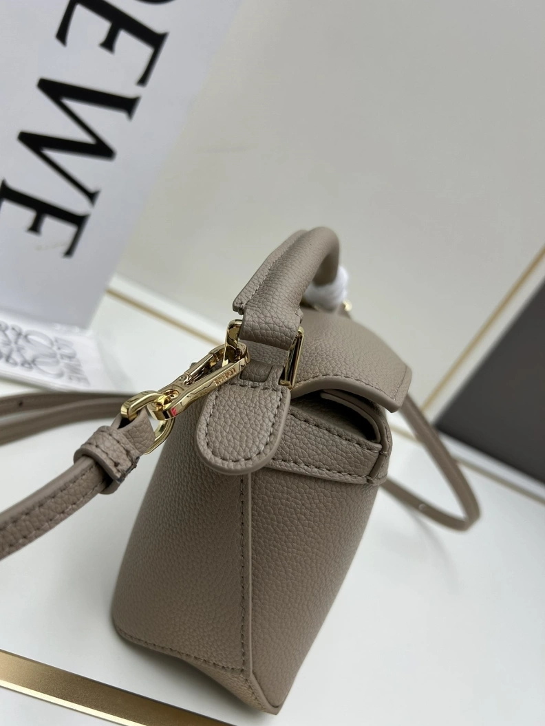 Timeless Lxxwe Handle Bags 77792