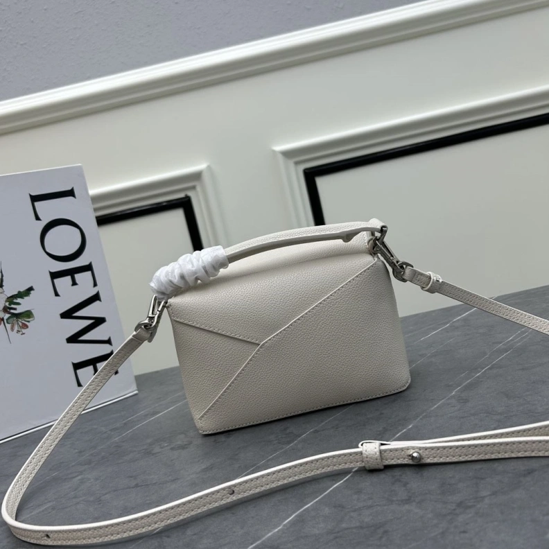 WellDesigned Lxxwe Handle Bags 77812