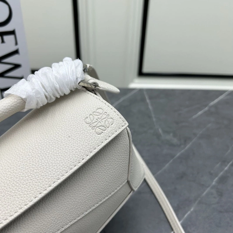 WellDesigned Lxxwe Handle Bags 77812