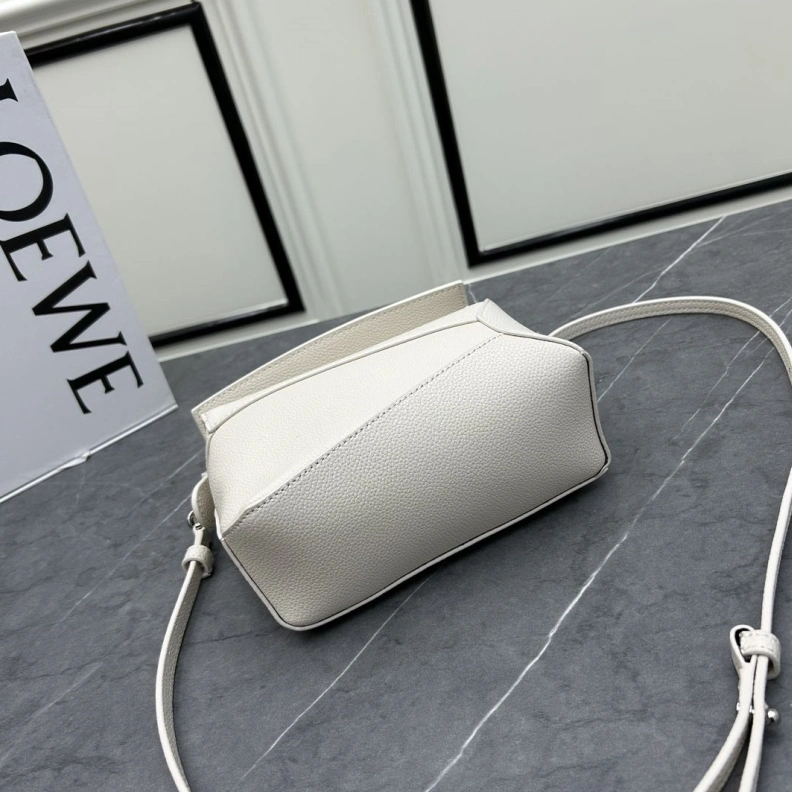 WellDesigned Lxxwe Handle Bags 77812