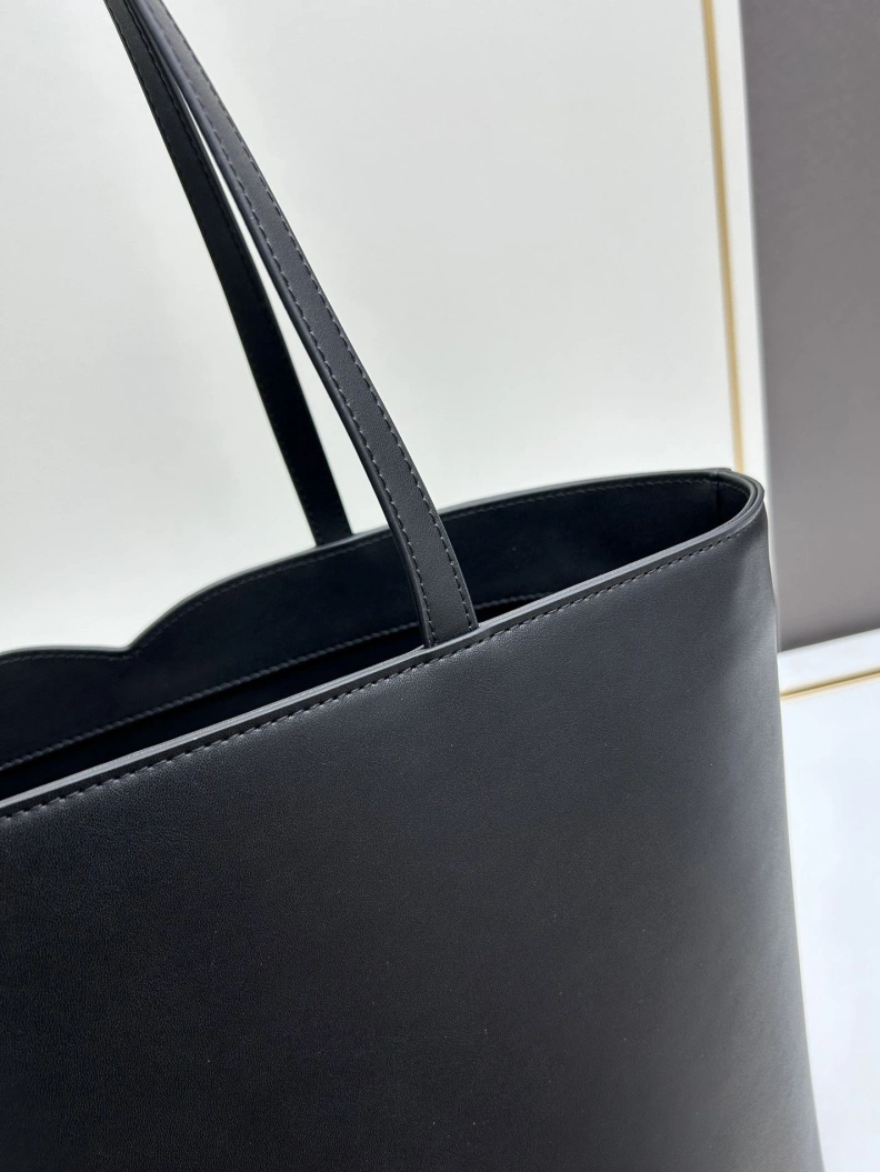Refined D&X Shopping Bags 78071