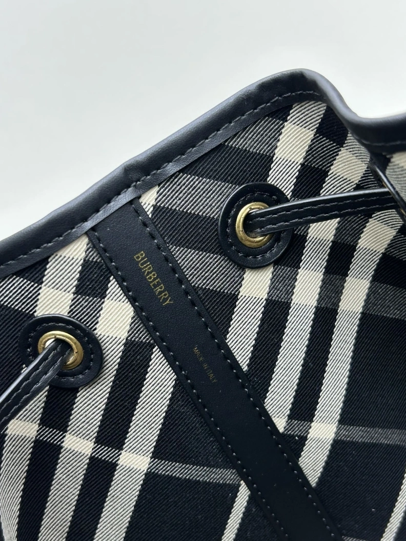Bxrbxrry Bucket Bags AllSeason 76518