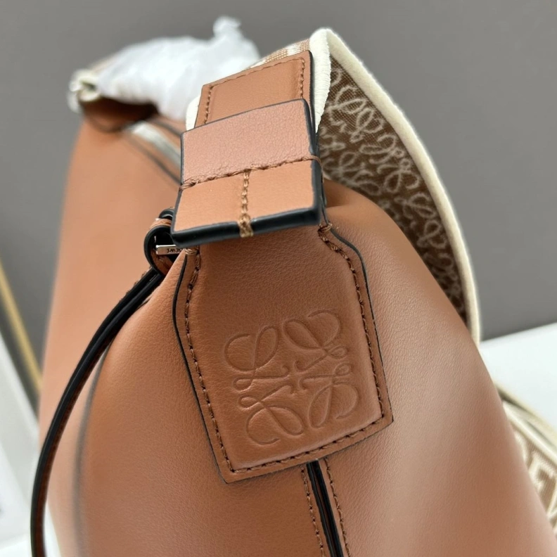 Sleek Lxxwe Satchel Bags 77704
