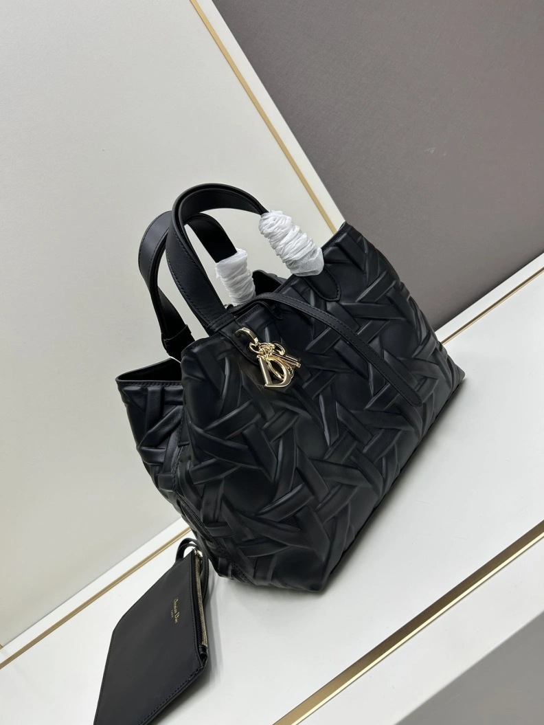 Breathable Dxxr Shopping Bags 61616