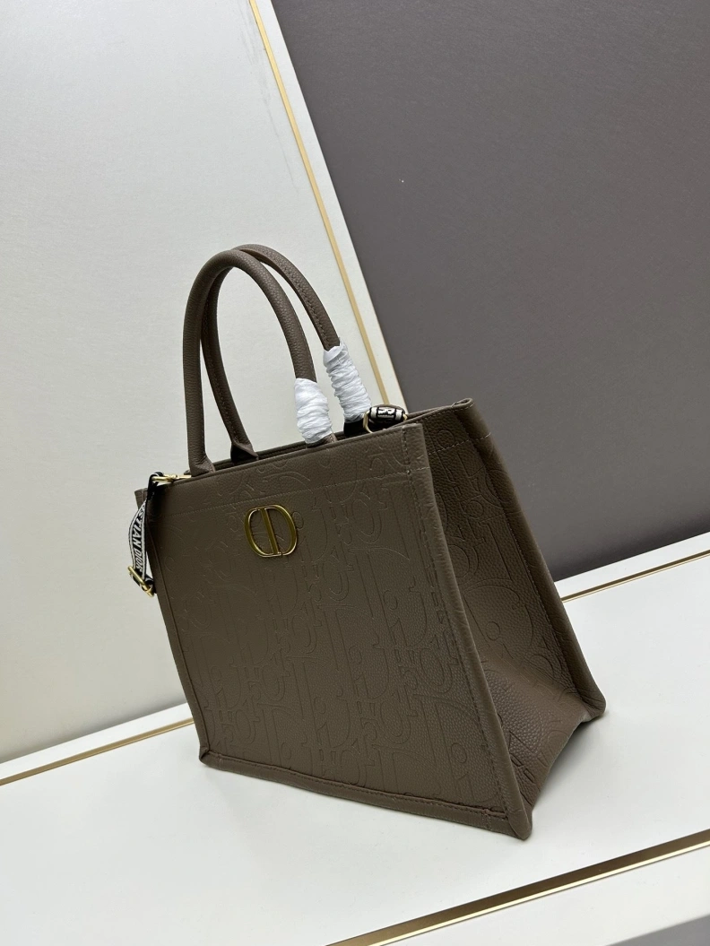 Elegant Dxxr Shopping Bags 61608