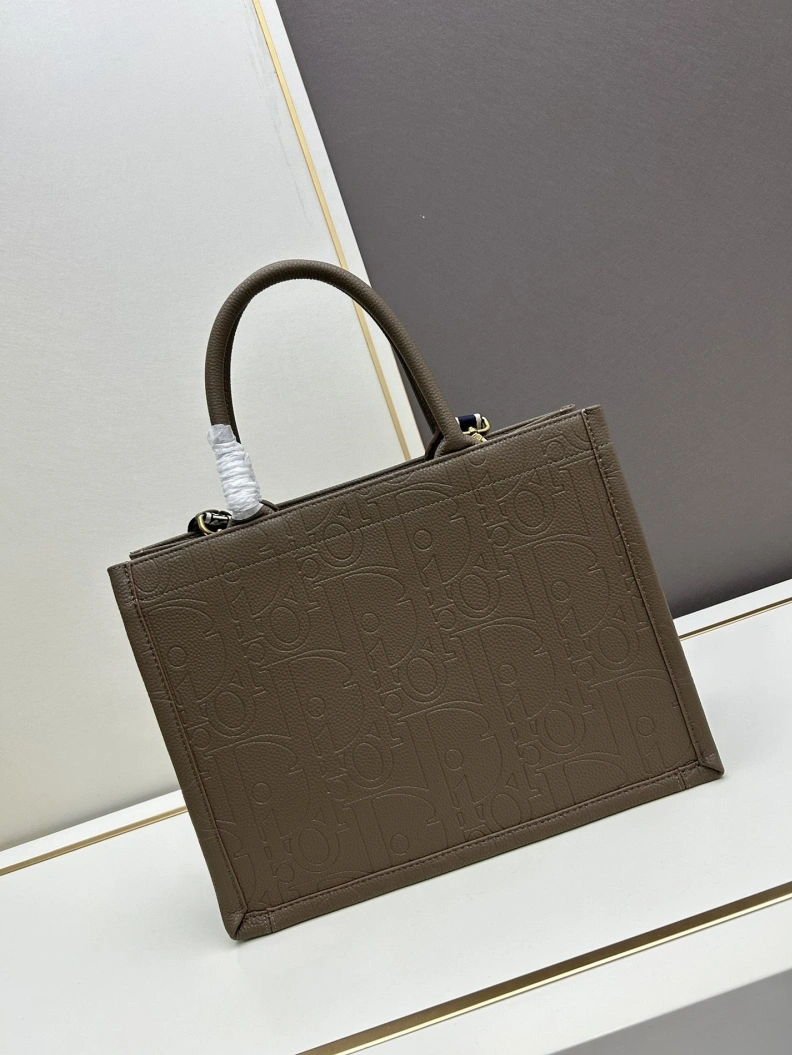Elegant Dxxr Shopping Bags 61608