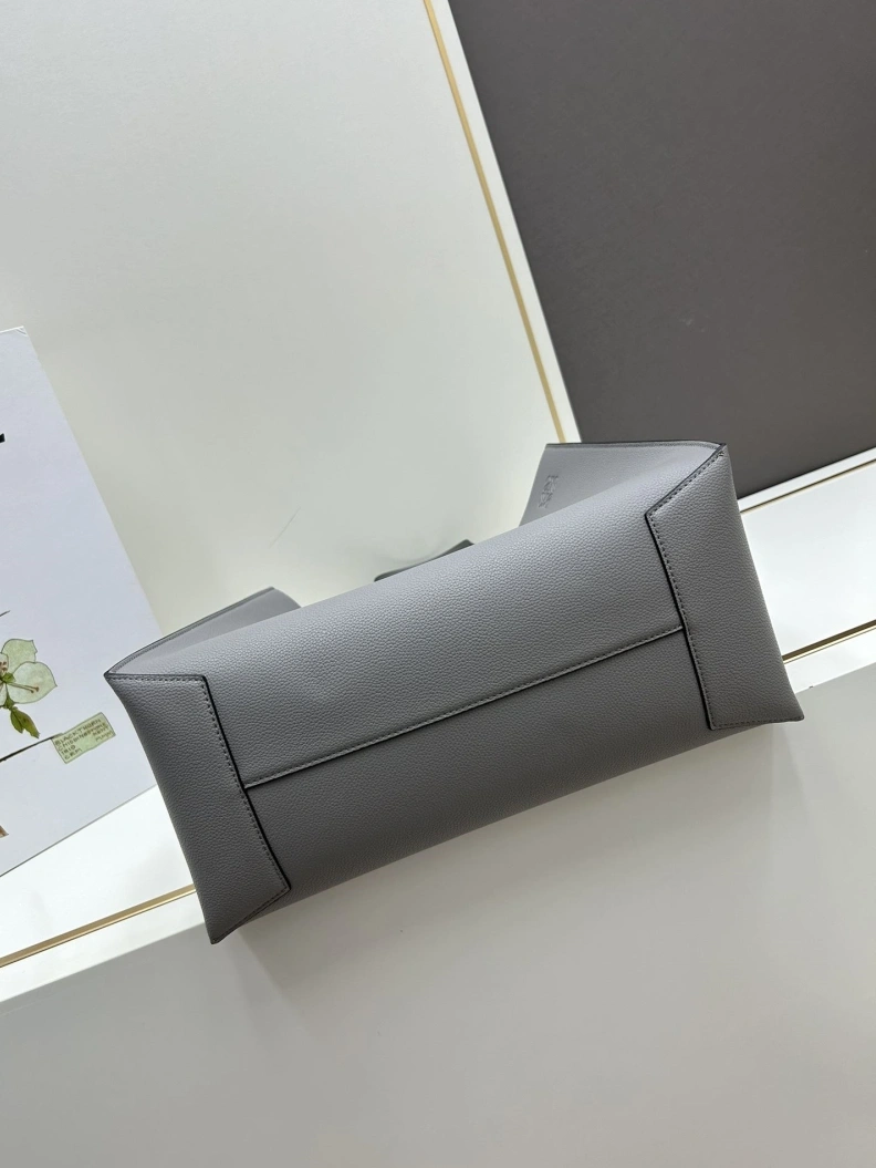 Comfortable Lxxwe Shopping Bags 77574