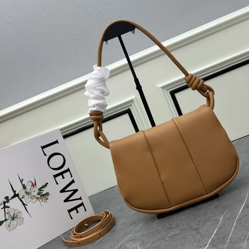 Popular Lxxwe Handle Bags 77777