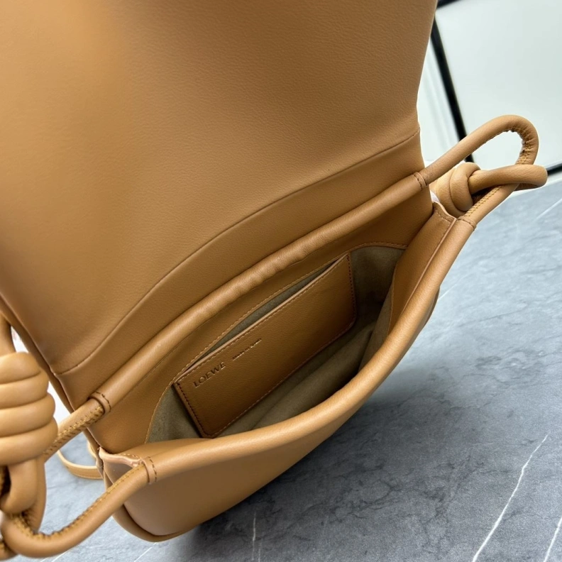 Popular Lxxwe Handle Bags 77777