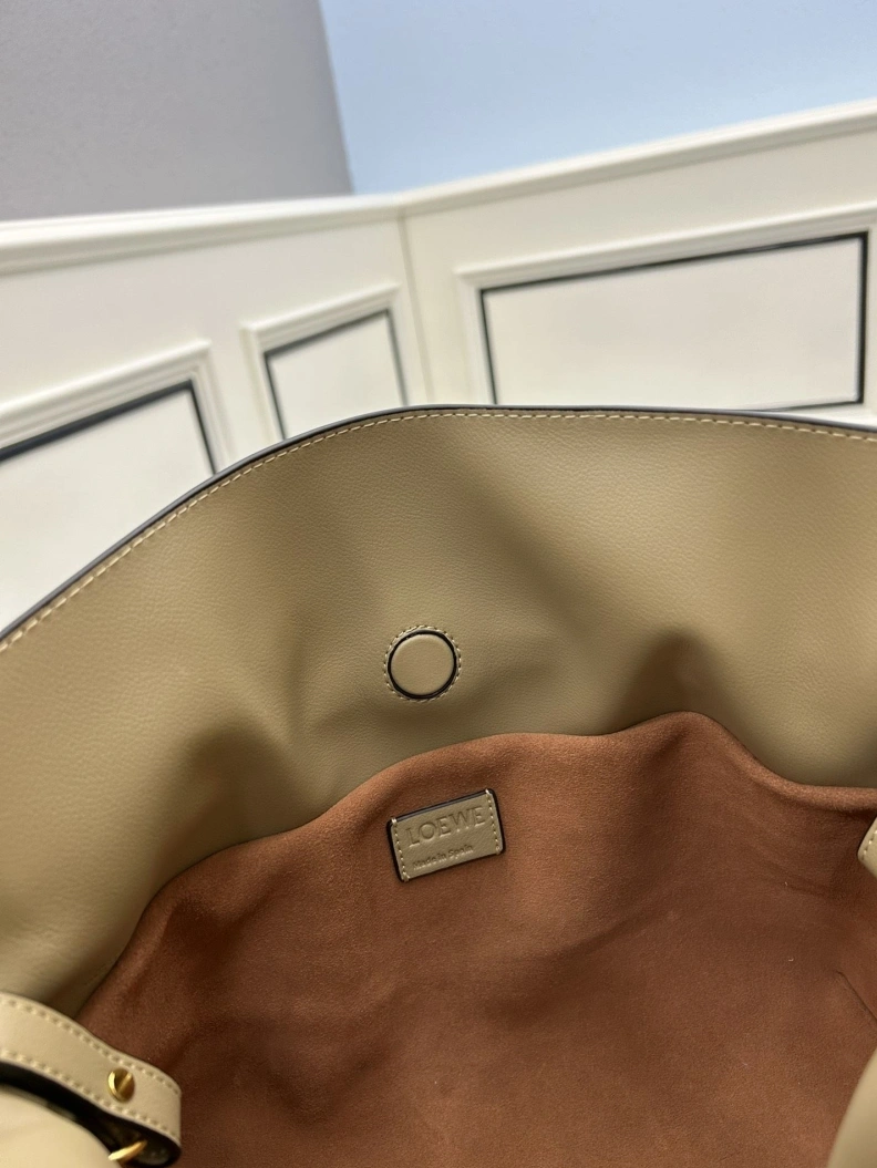 Refined Lxxwe Satchel Bags 77687