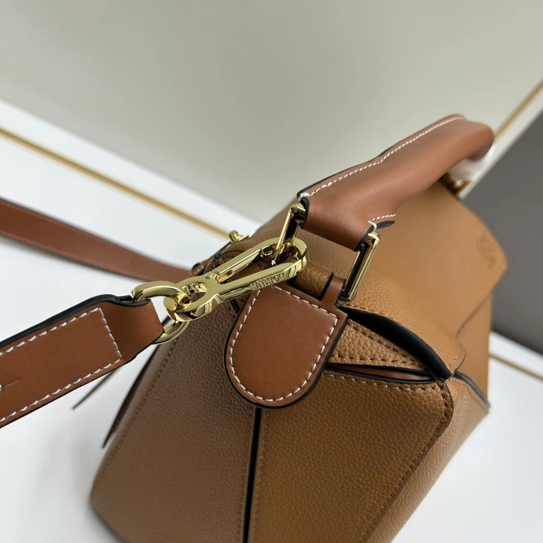 StreetReady Lxxwe Handle Bags 77789