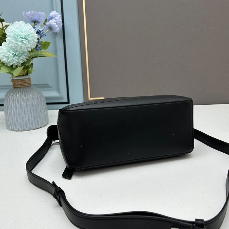 Comfortable Lxxwe Handle Bags 77779