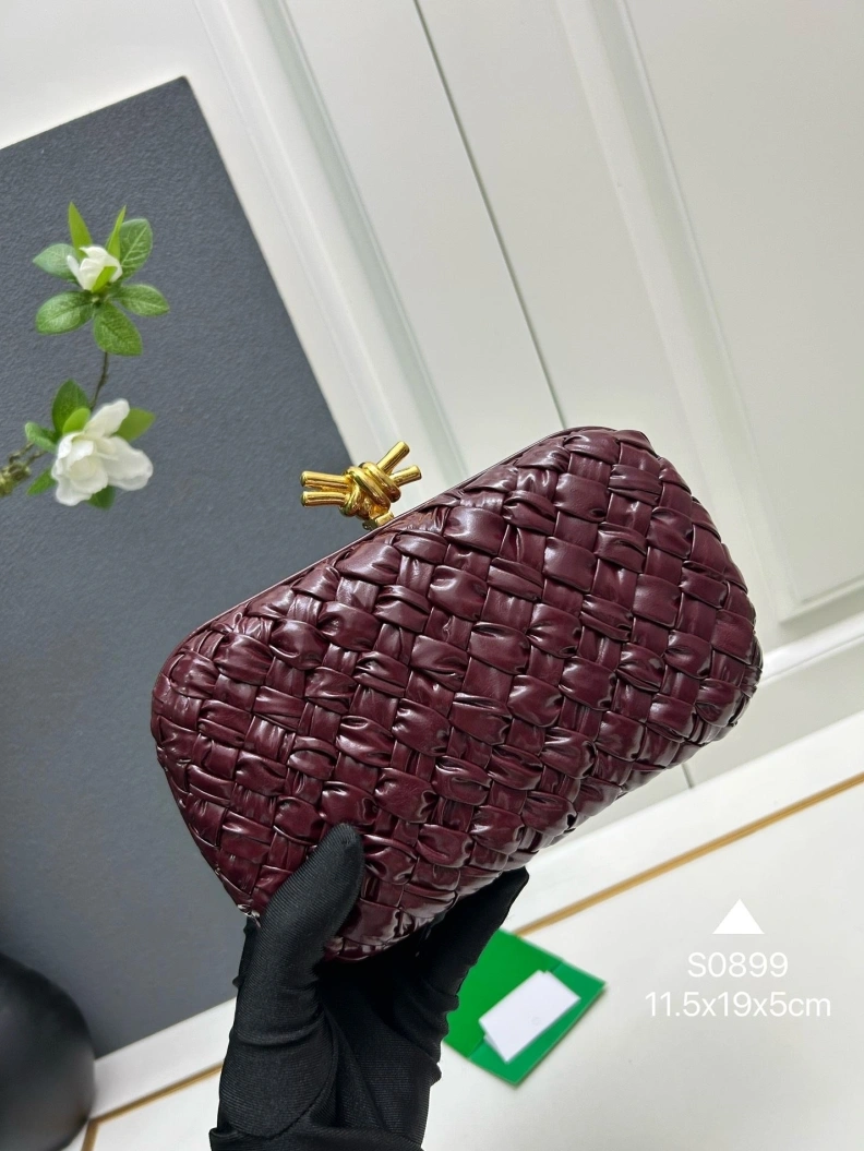 Trendy BX Clutch 78576