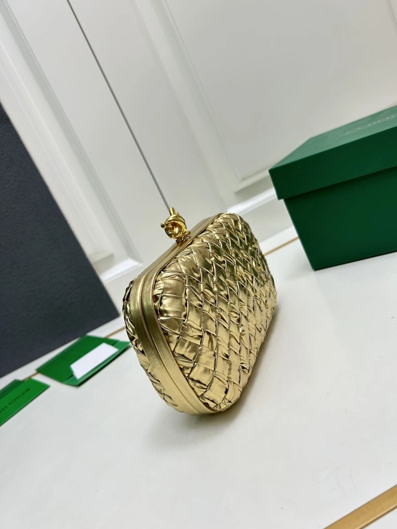 DailyWear BX Clutch 78549