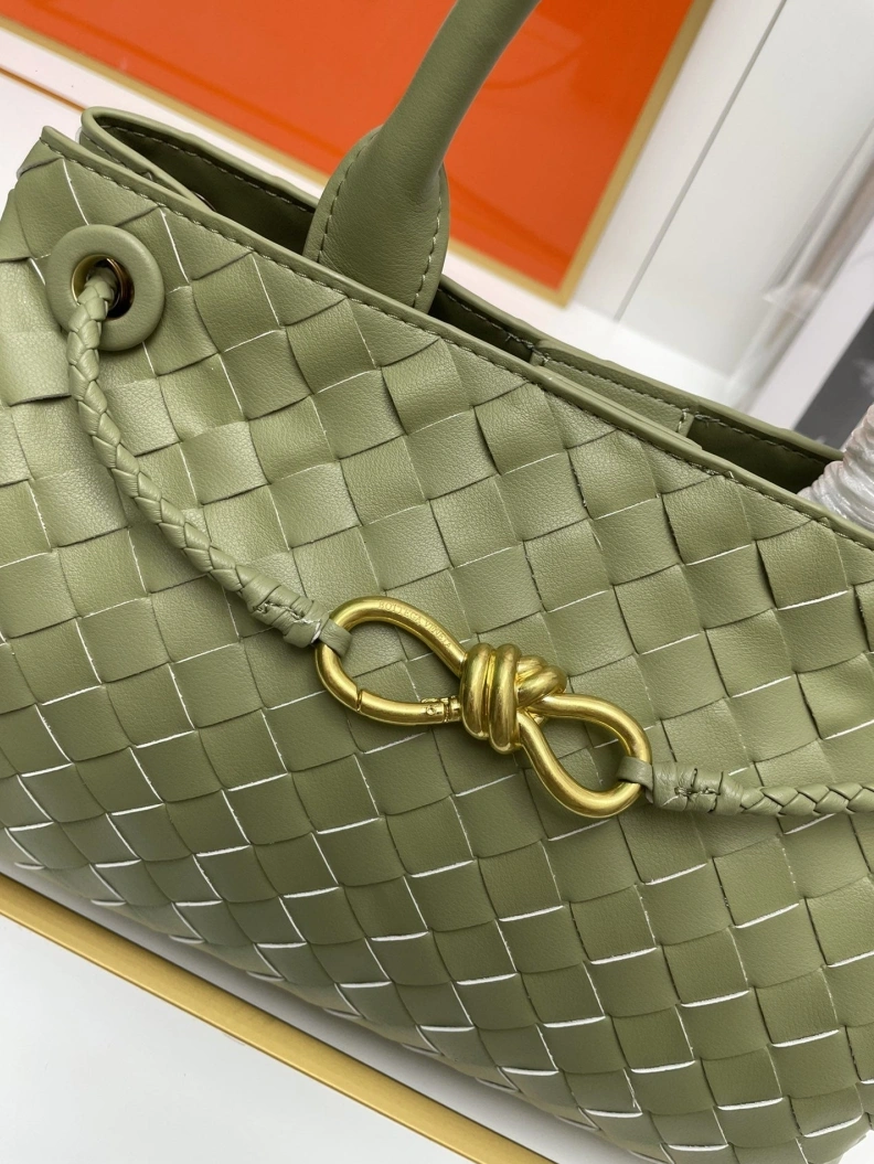 ModernLook BX Top Handle Bags 78477