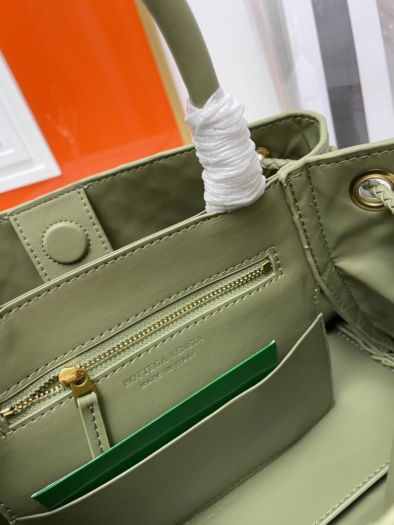ModernLook BX Top Handle Bags 78477