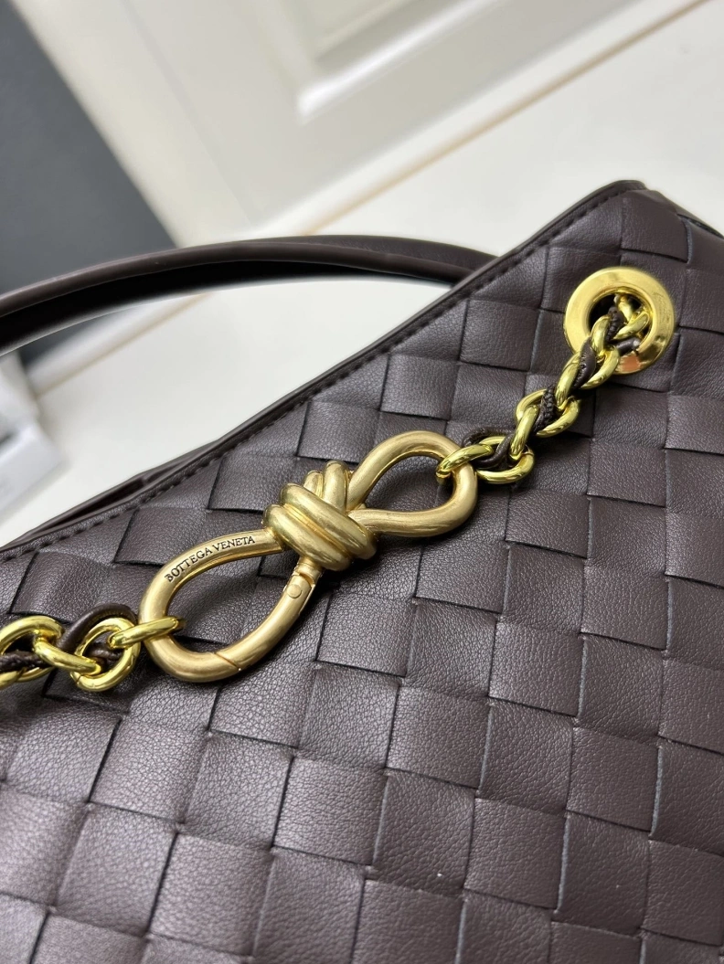 Modern BX Top Handle Bags 78466