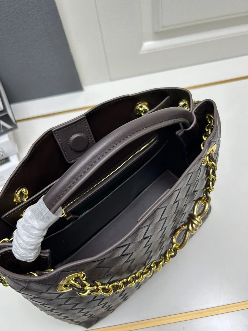 Modern BX Top Handle Bags 78466