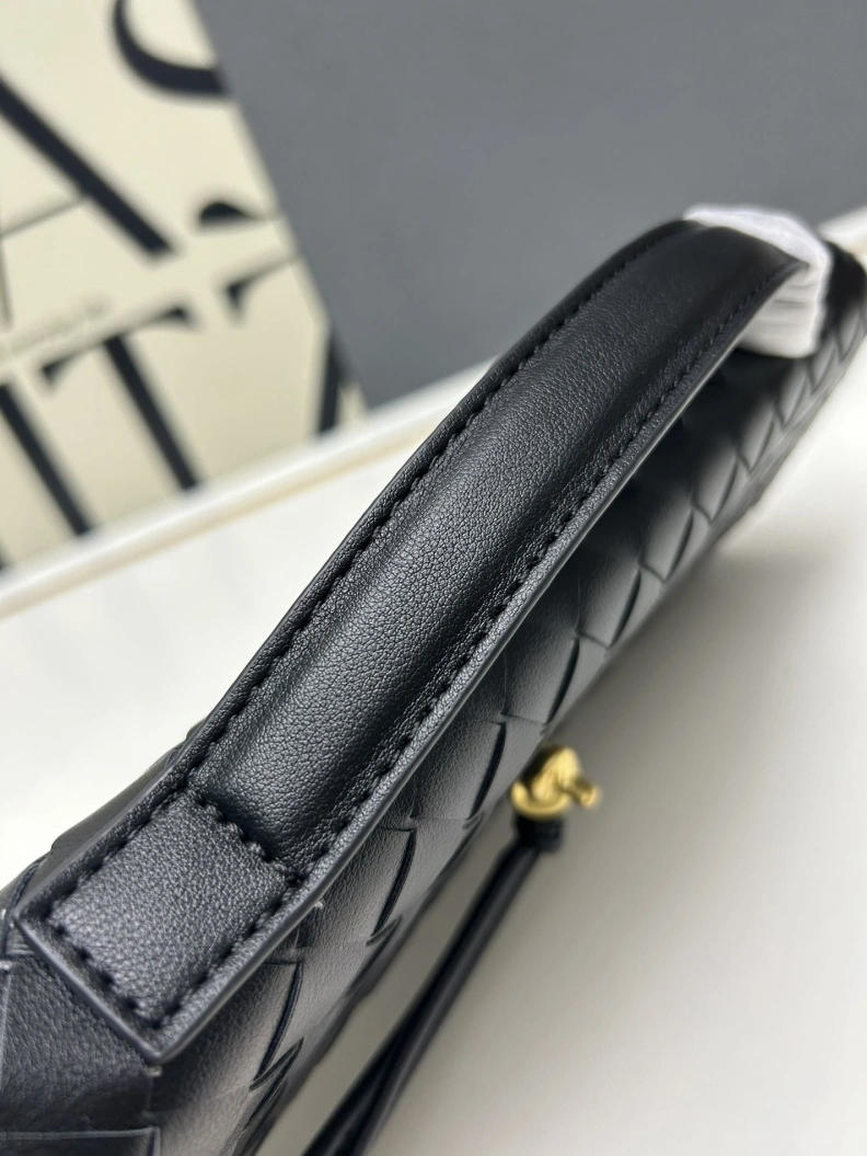 Comfortable BX Top Handle Bags 78443