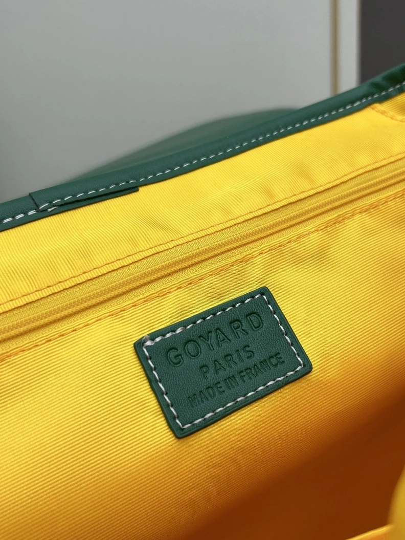 Vibrant Gxyxrd Backpacks 78037