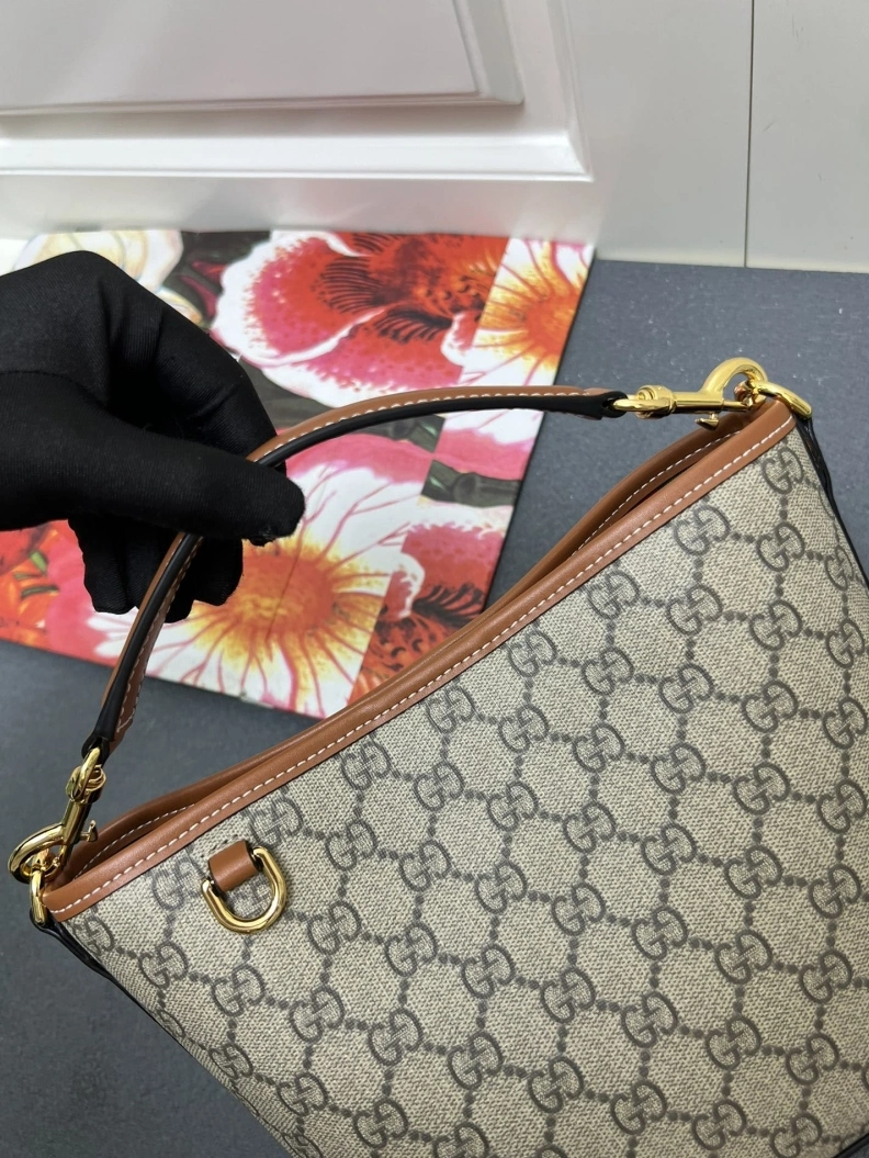EyeCatching Gxccx Top Handle Bags 50429