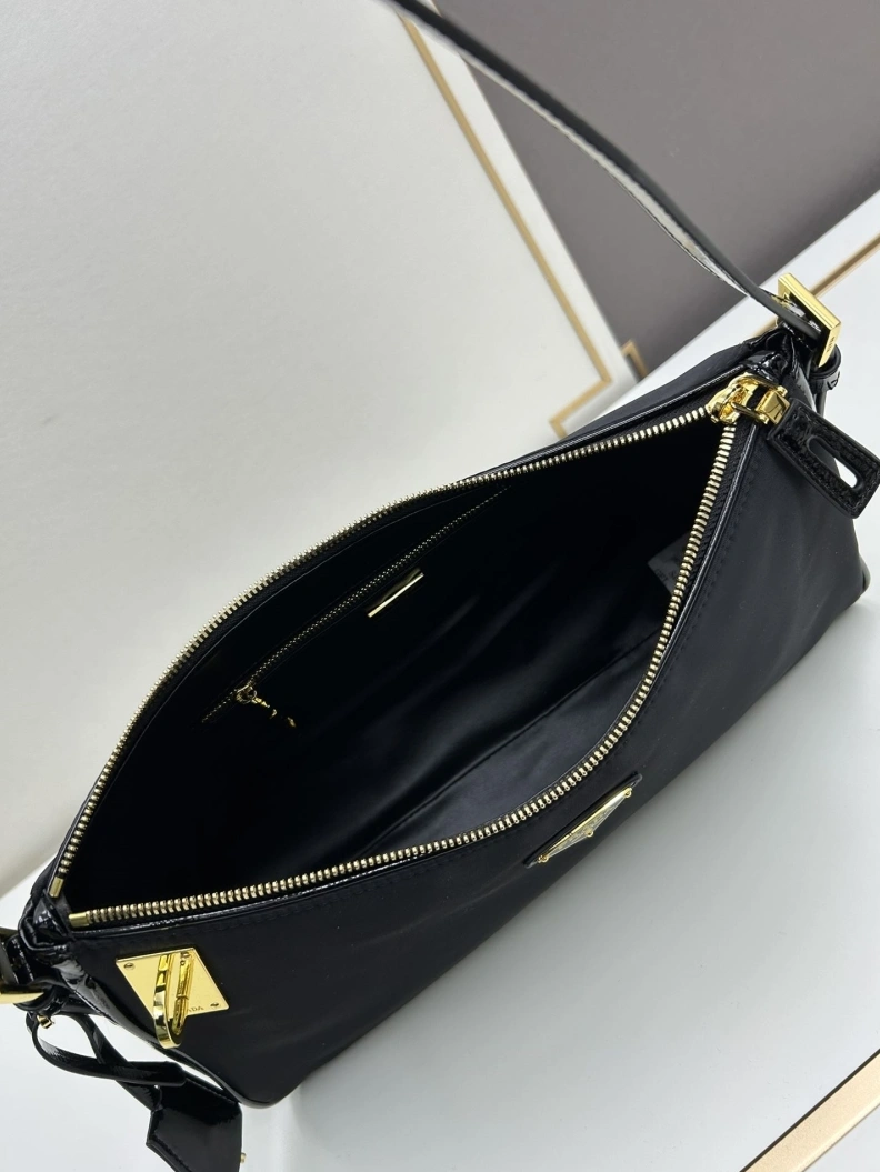 Prxdx Top Handle Bags Compact 58489