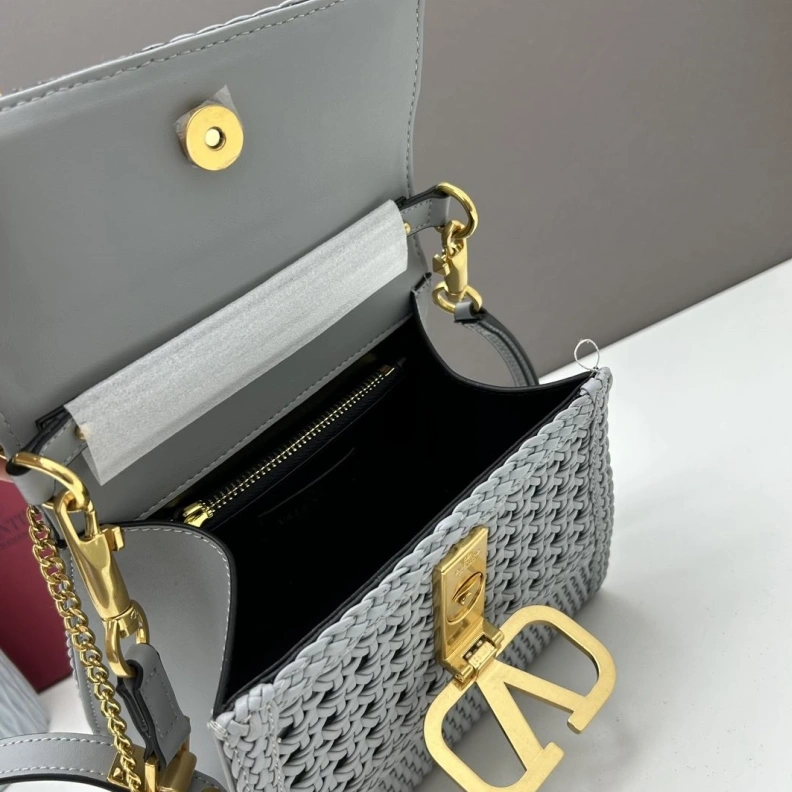 Flexible Vxlxntino Handle Bags 77254