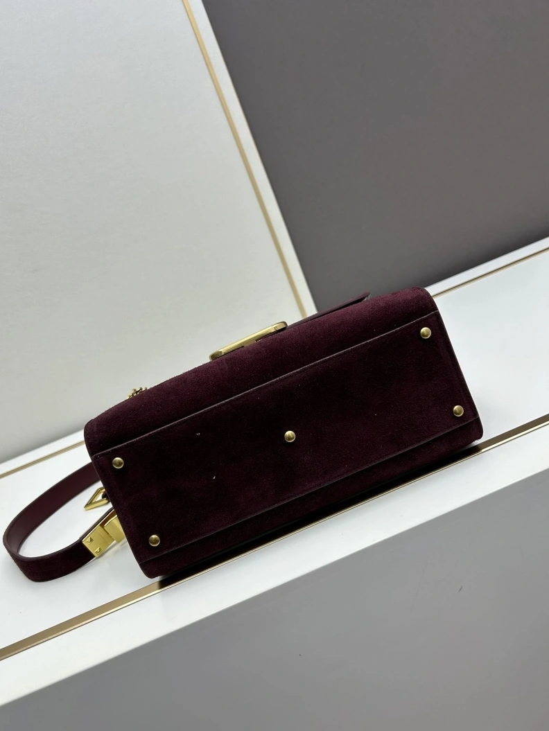 Vxlxntino Handle Bags GoodFit 77250