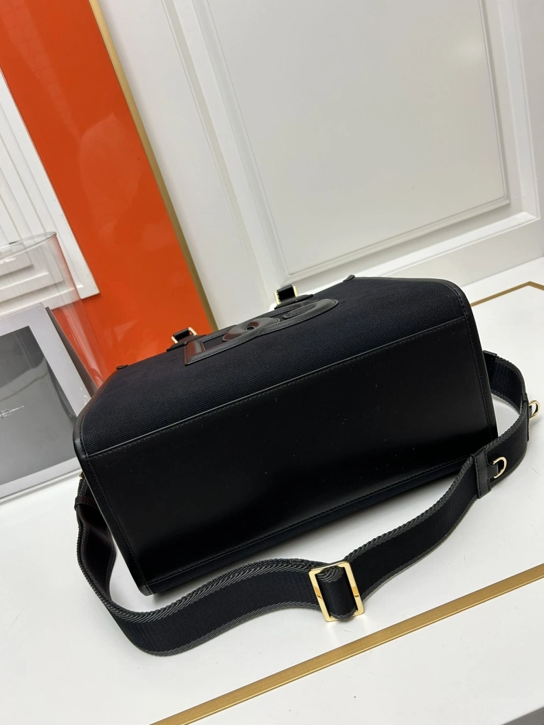 Minimalist D&X Shopping Bags 78054