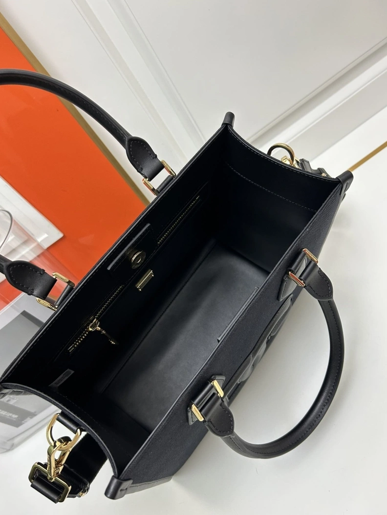 Minimalist D&X Shopping Bags 78054