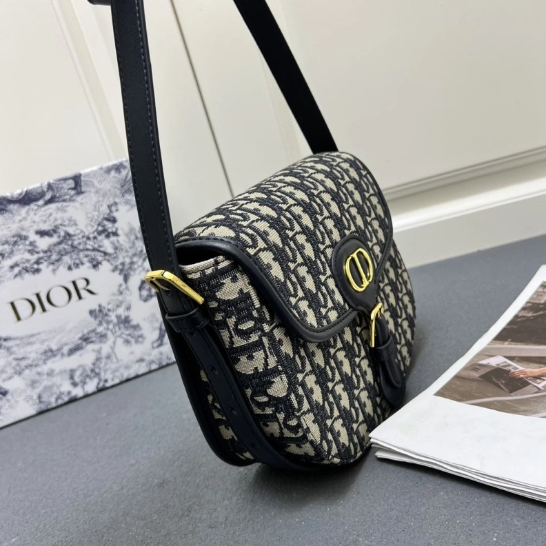 Versatile Dxxr Satchel bags 61676