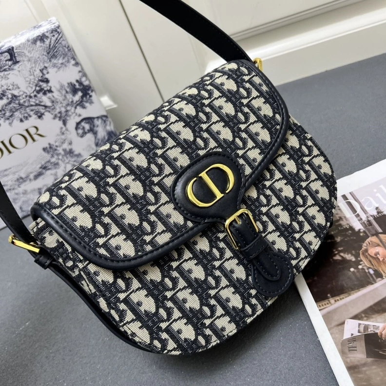 Versatile Dxxr Satchel bags 61676