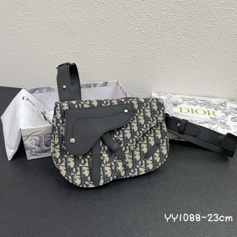WellDesigned Dxxr Saddle Bags 61748
