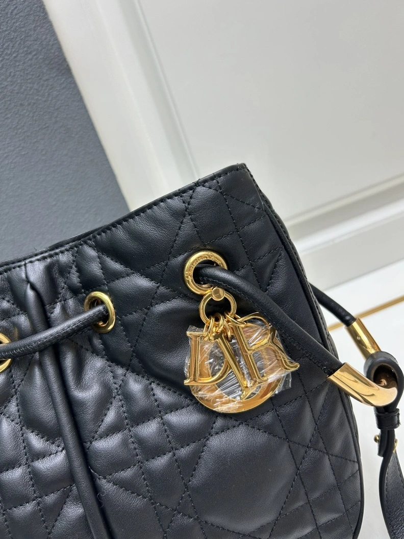 Versatile Dxxr Top Handle Bags 61511