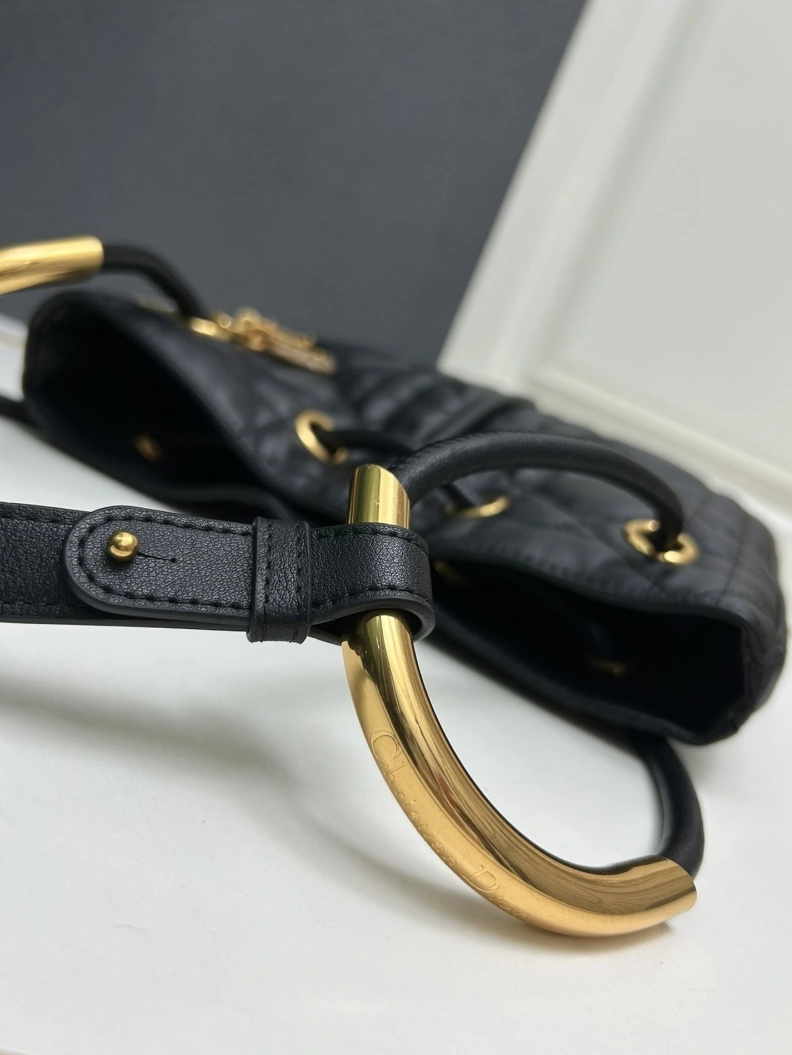 Versatile Dxxr Top Handle Bags 61511