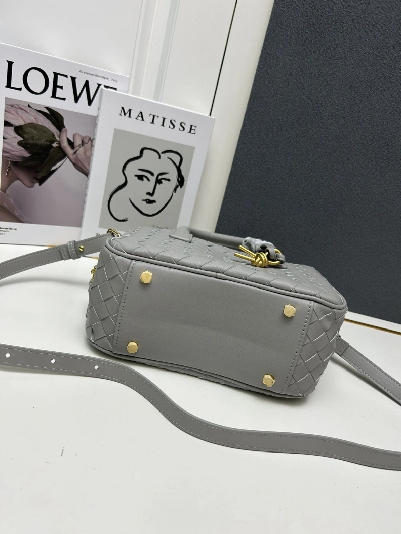 Classic BX Top Handle Bags 78413