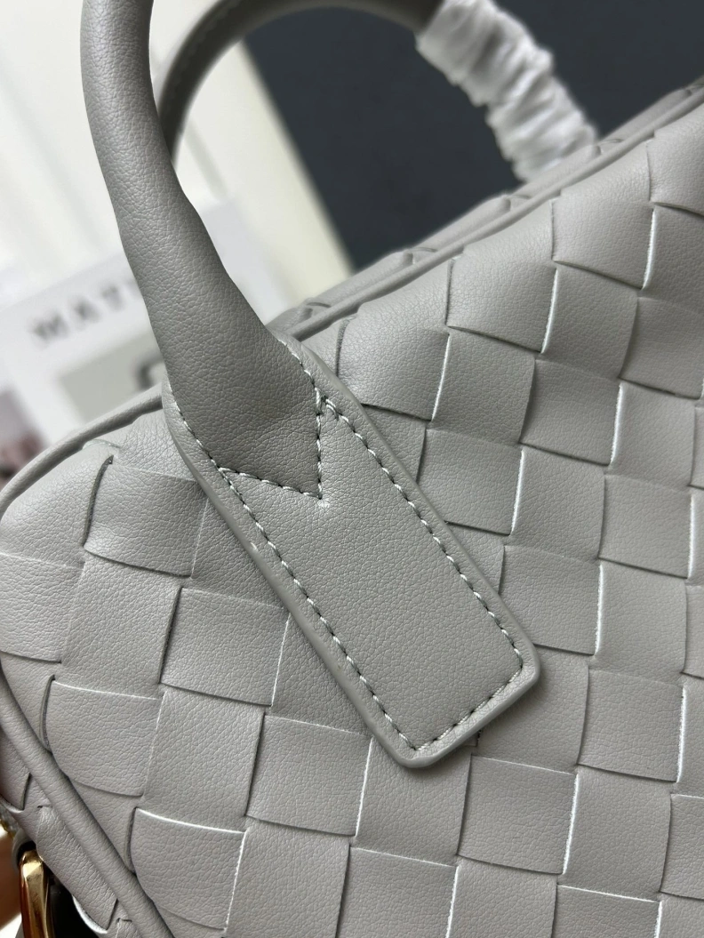 Classic BX Top Handle Bags 78413
