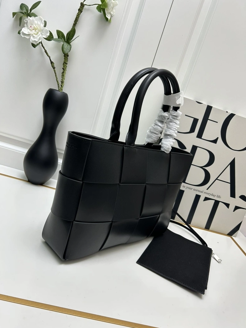 Vibrant BX Shopping Bags 78511