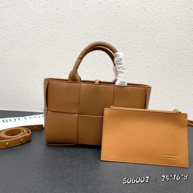 Minimalist BX Shopping Bags 78486