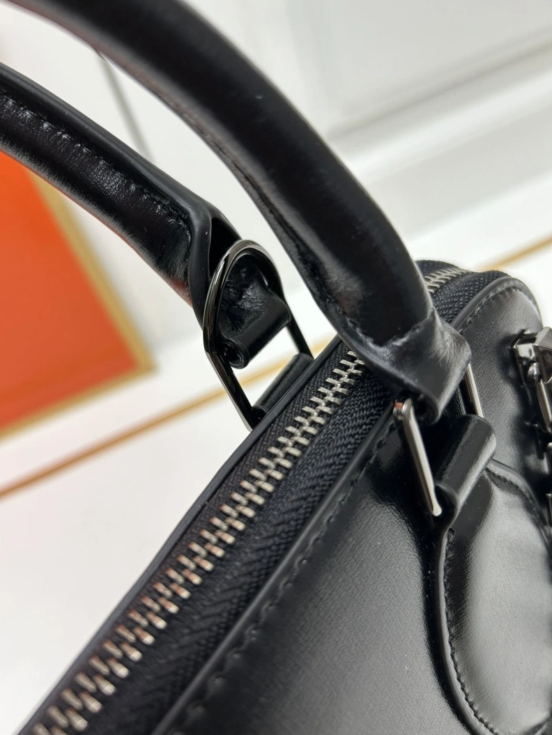 Fashionable Vxlxntino Handle Bags 77228