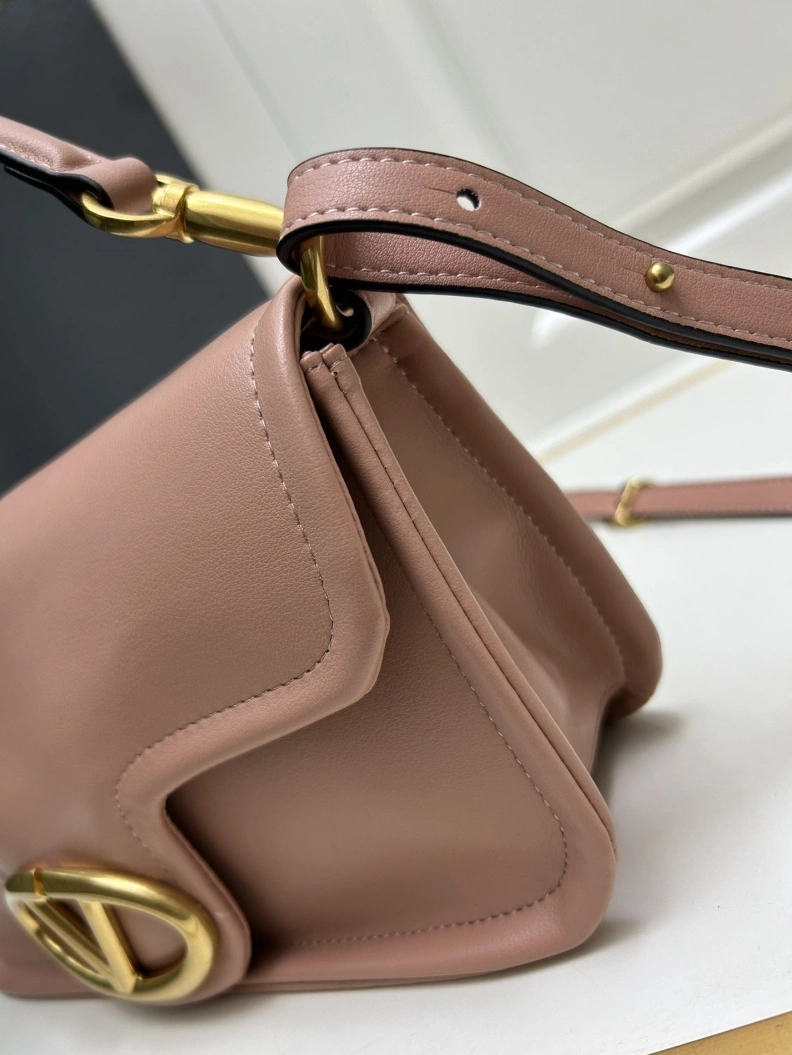 Trendsetting Vxlxntino Handle Bags 77210