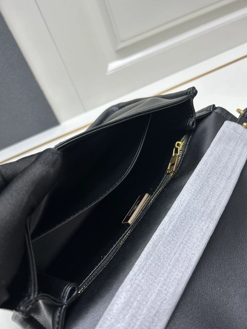 Vxlxntino Handle Bags Affordable 77199