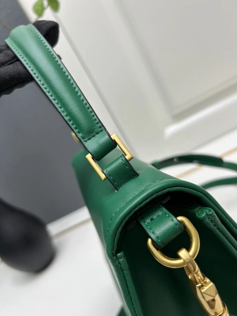 Vxlxntino Handle Bags Timeless 77224