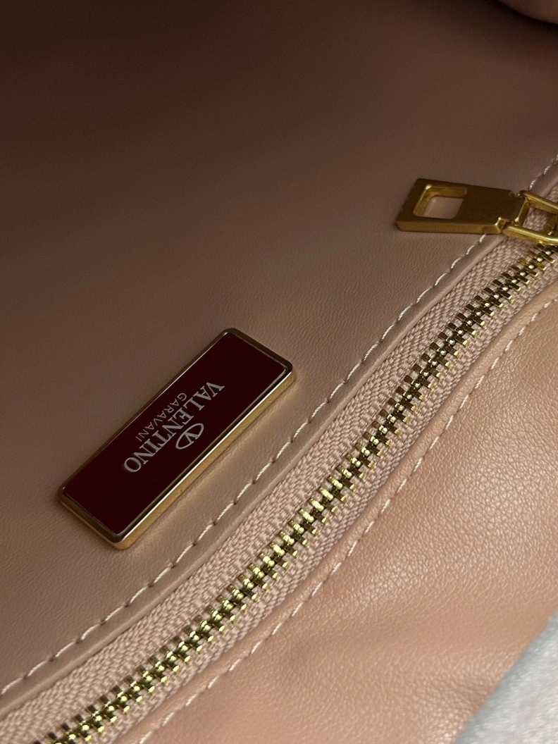 Unique Vxlxntino Handle Bags 77235