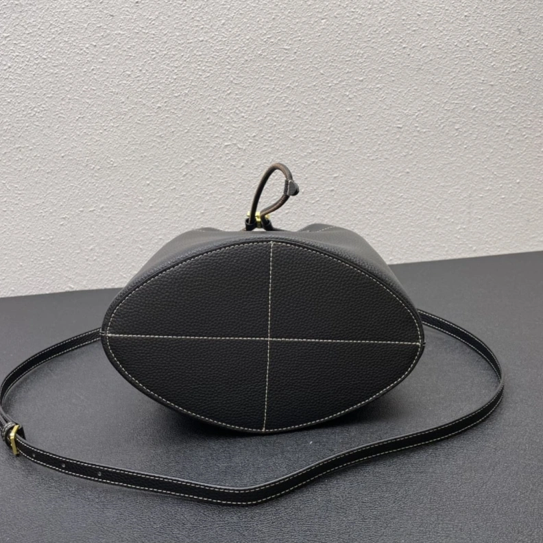 Bxrbxrry Bucket Bags WellDesigned 76511